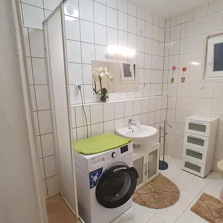 Nr 11 Anita Dom wakacyjny Vonyarcvashegy